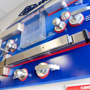 active lock and safe store wall of door handles